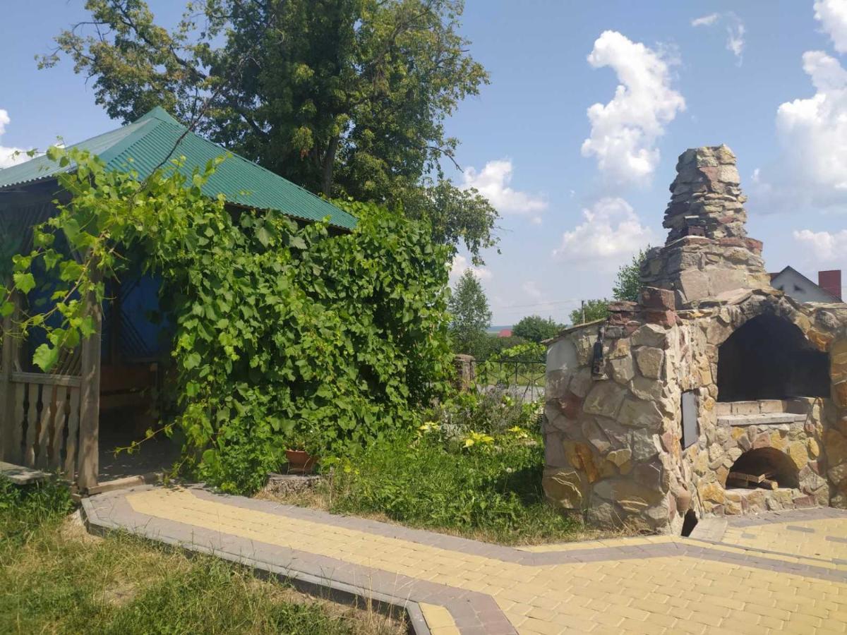 Лісова Пісня Апартаменти Husyatyn エクステリア 写真