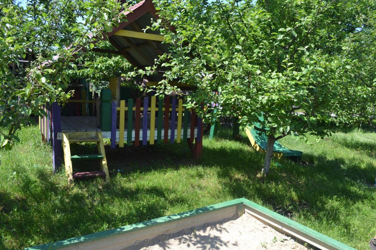 Лісова Пісня Апартаменти Husyatyn エクステリア 写真